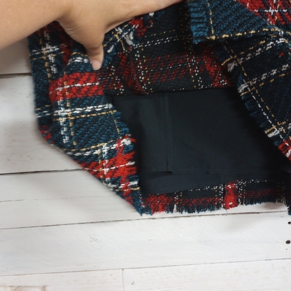Pink Lily Women's Size 2XL Red Blue Tweed Skirt with Fringe, Lined, Back Zipper - Picture 3 of 7